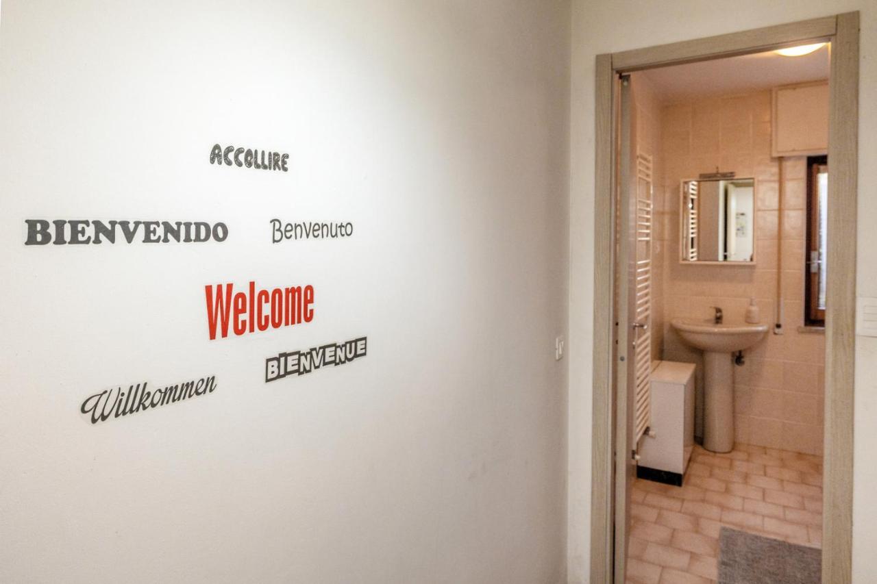Casa Bell - Appartamento Con Parcheggio Privato E Bike Room Finale Ligure Exteriör bild